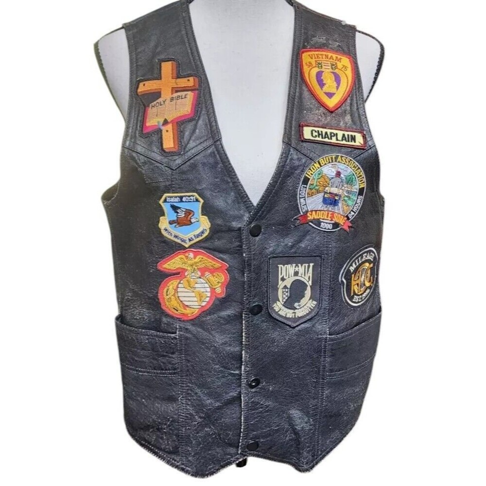 Vintage HOG Motorcycle Black Leather Vest With Patches Size Medium